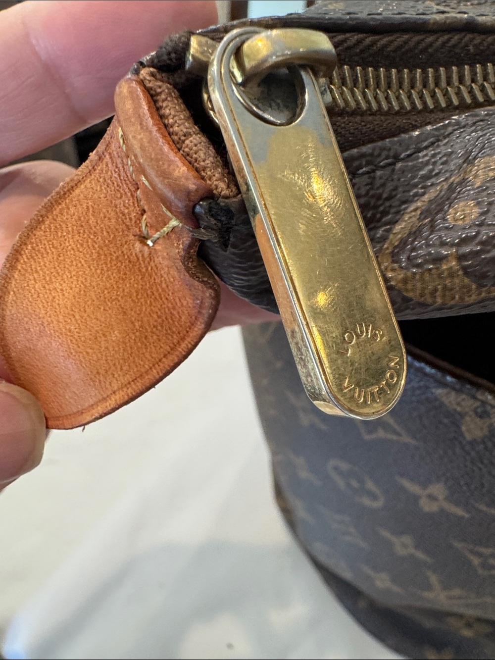 Authentic Louis Vuitton Totally Monogram GM bag - Picture 9 of 16